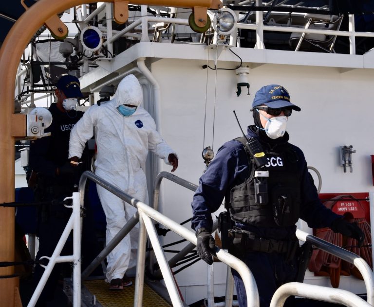 Coast Guard Transfers 3 Smugglers, Over $5.6M in Seized Cocaine to Federal Agents