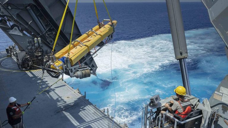 General Dynamics Delivers First Knifefish Surface MCM UUV to U.S. Navy