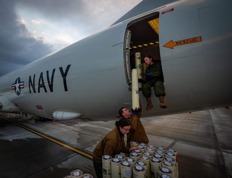 Navy Orders 20,000 SSQ-125 Sonobuoys