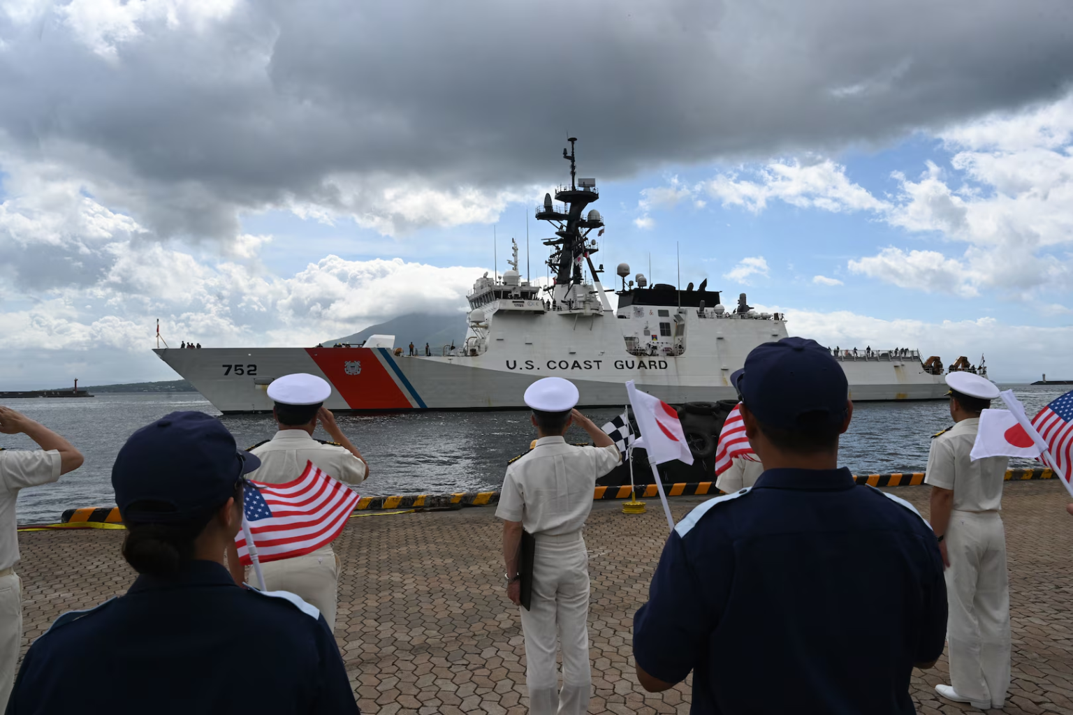 USCGC Stratton Arrives in Kagoshima, Leads Joint Operations with ...